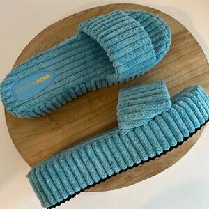 Fashion Nova Jiggie Blue Cookie Monster Platform Slide Fuzzy Soft Sandals 11